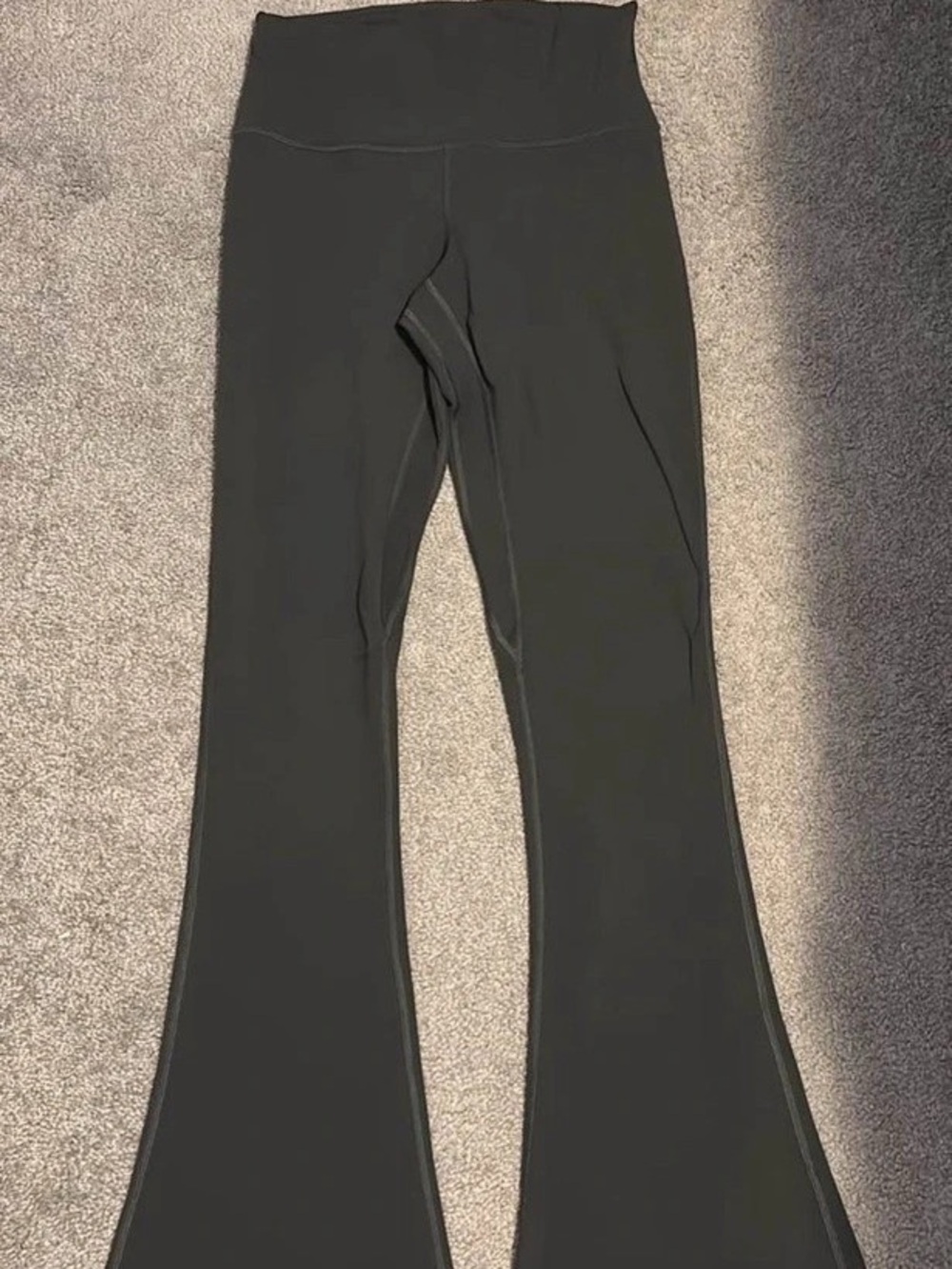 Lululemon Groove Super-High-Rise Flared Pant Dark Gray
